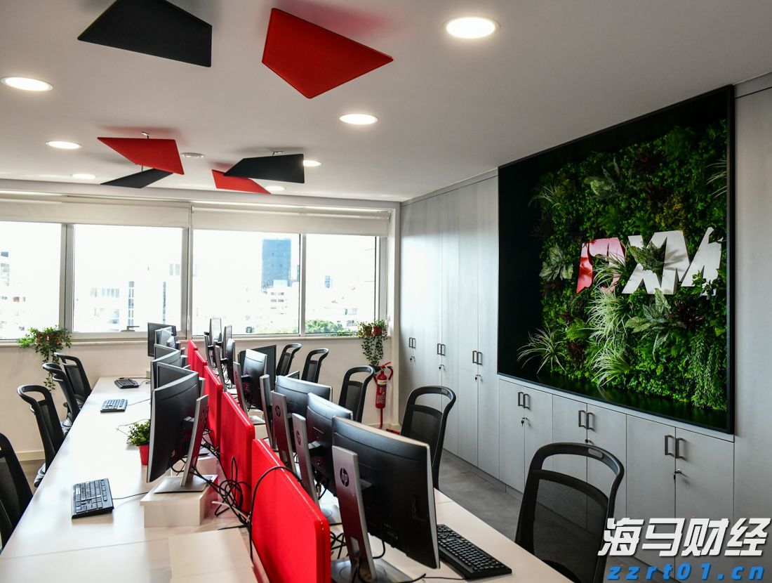 博通(AVGO.US)推出Jericho4芯片,解决AI小型数据中心协同运算难题